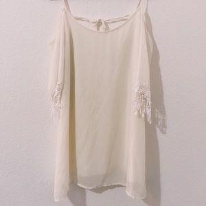 White off fringe sleeve dress